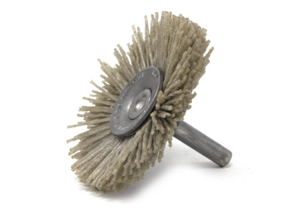 Brosse circulaire évasée sur tige - Ø 50,8 mm - Ø fil 0,559 mm Grain 320 Oxyde d'Alumine - Montage sur mandrin